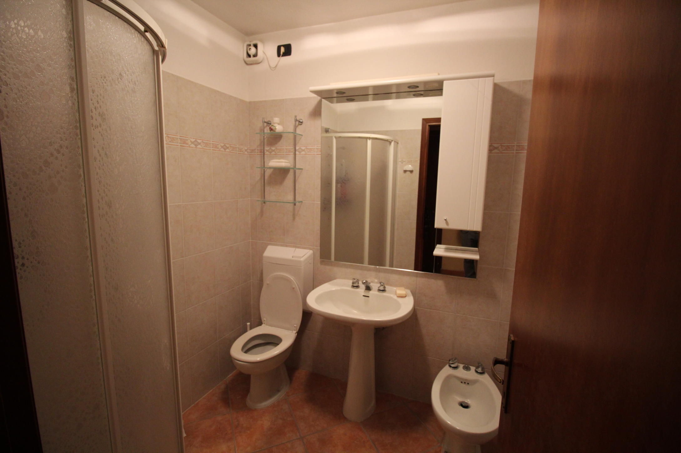 16 - Pettenasco villa stupenda vista  lago d’Orta, con piscina PETTENASCO